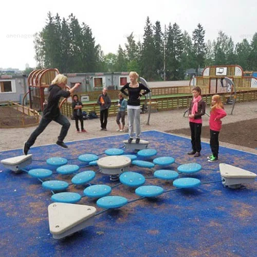 Parcours d'obstacle de grande motricité pour enfants