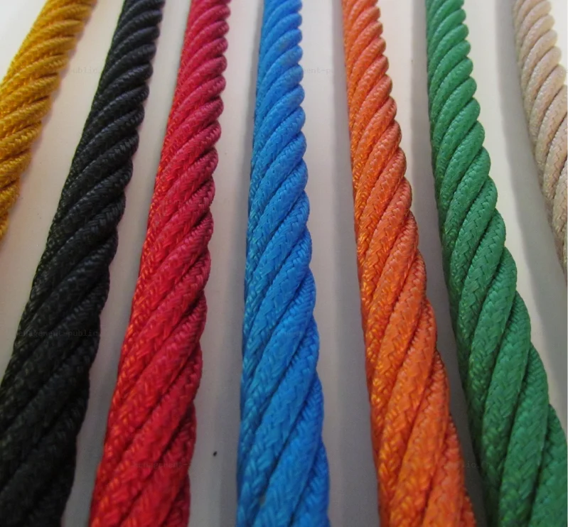 Fabrication de cordages et filets pour jeux de plein air