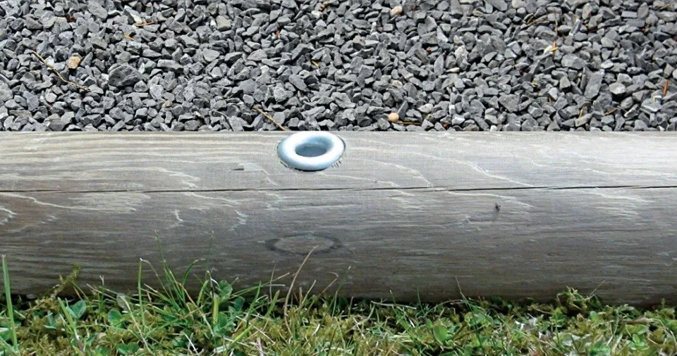 Système de fixation par percutions 